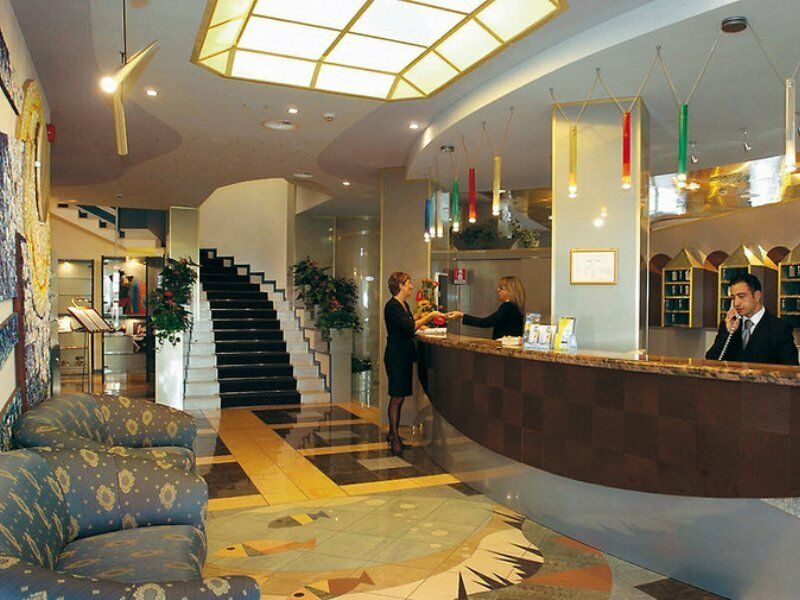 Hotel Caravelle&Minicaravelle Lido di Jesolo Exterior foto